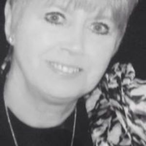 suemurray1948 avatar