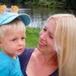 adelafrancova avatar