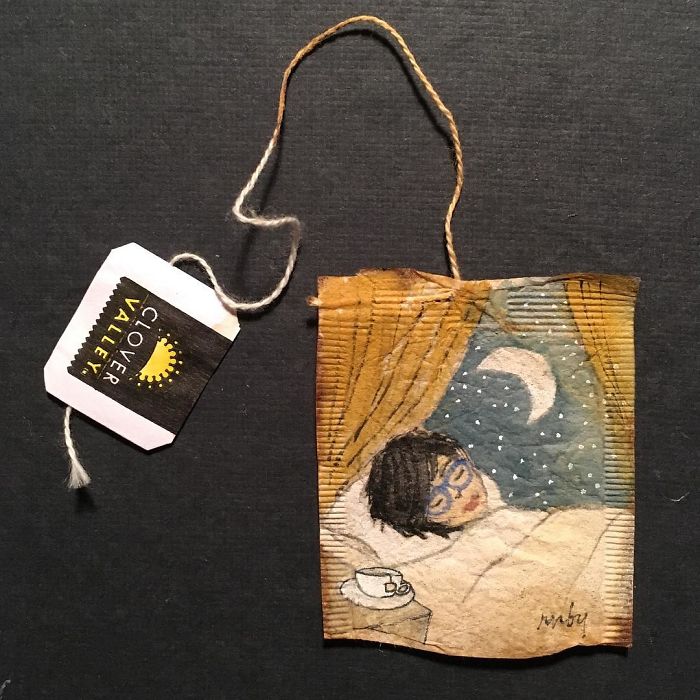 Artist Makes Incredible Mini Paintings In Tea Bags And The Result Is A "Big" Work Of Art