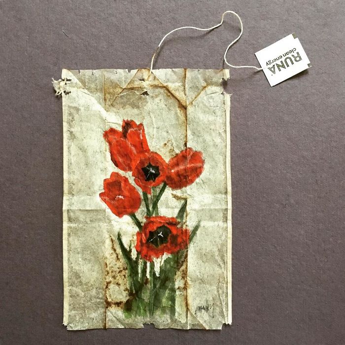 Artist Makes Incredible Mini Paintings In Tea Bags And The Result Is A "Big" Work Of Art