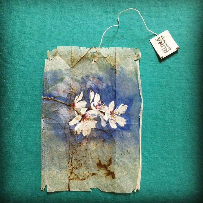 Artist Makes Incredible Mini Paintings In Tea Bags And The Result Is A "Big" Work Of Art