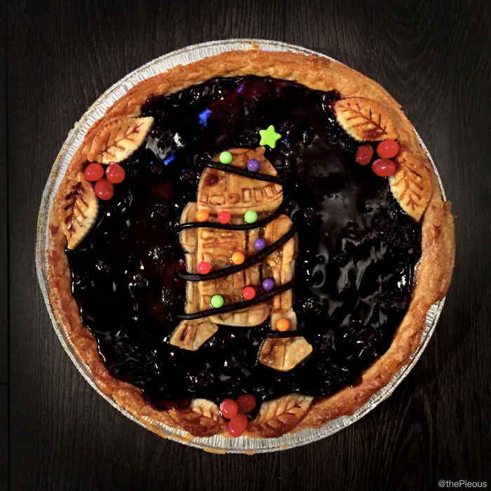 A Cooking Artist Creates Incredible Pies That Would Be A Sin To Cut Them