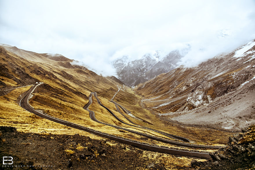 I Traveled 5 Countries In 6 Days Through Alpine Roads, Pure Driving Heaven