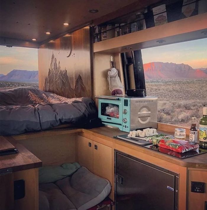 Living-In-Van-Life-Travel-Photography