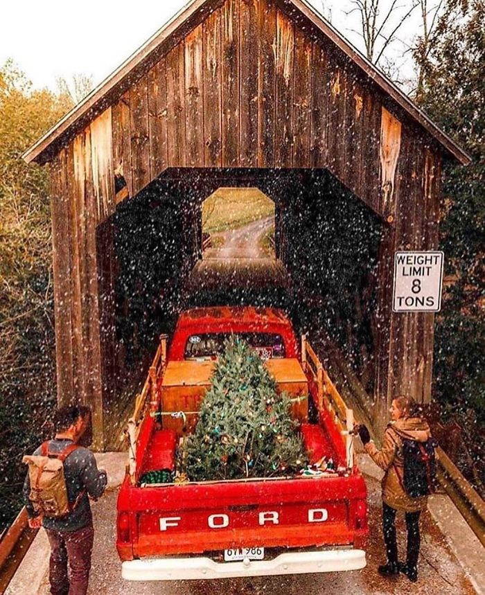 Living-In-Van-Life-Travel-Photography