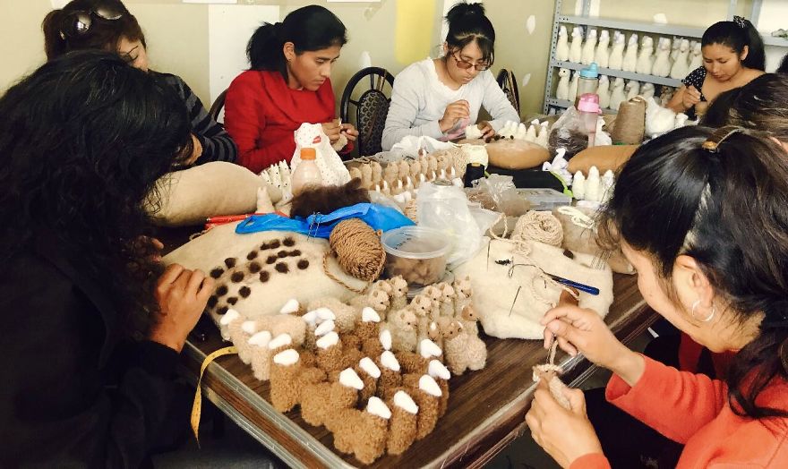 I Make Animal Figures From Peruvian Alpaca I Make Animal Figures From Peruvian Alpaca