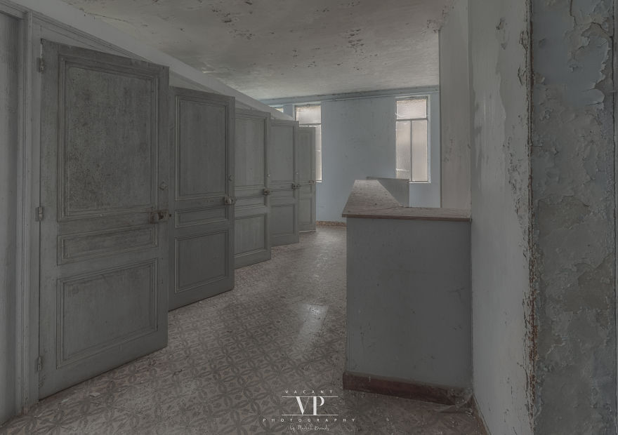 I Photographed This Spa, Frozen In Time