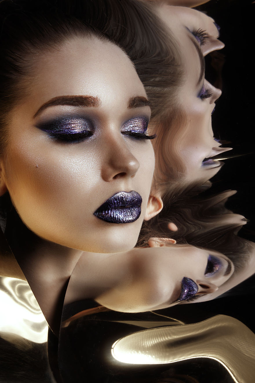 I Used Plastic Safety Mirror For Beauty Photoshoot, This Is What Happened