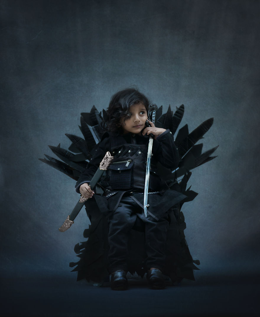 This Is What Happens When Your Mom Is A Photographer, And Your Dad A Big Fan Of Game Of Thrones This Is What Happens When Your Mom Is A Photographer, And Your Dad A Big Fan Of Game Of Thrones
