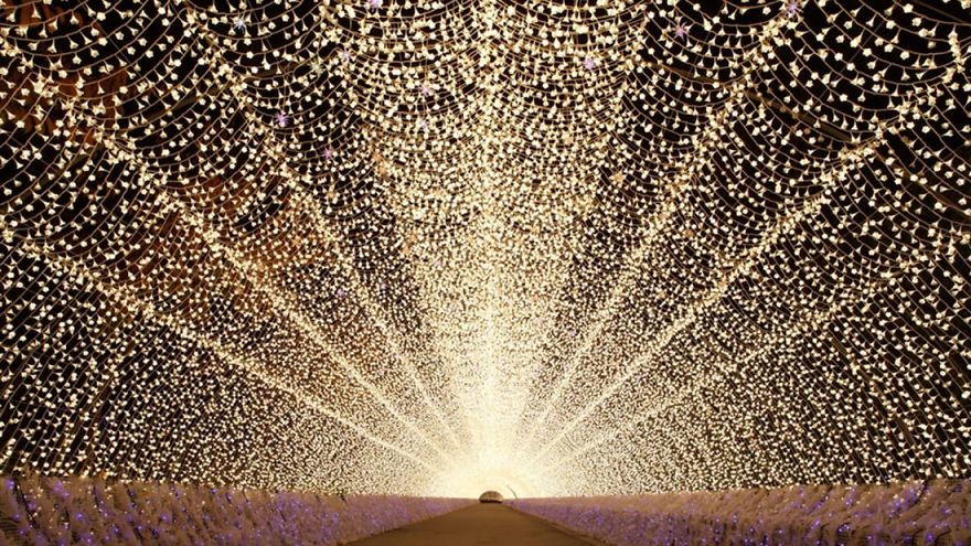 Japan Hosts Winter Light Festival And The Results Are Astounding