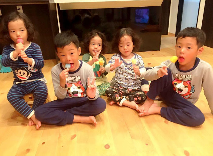 Mom’s Instagram Account Featuring Her Twins And Triplets Is So Cute It Hurts