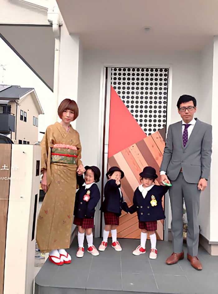 Mom’s Instagram Account Featuring Her Twins And Triplets Is So Cute It Hurts