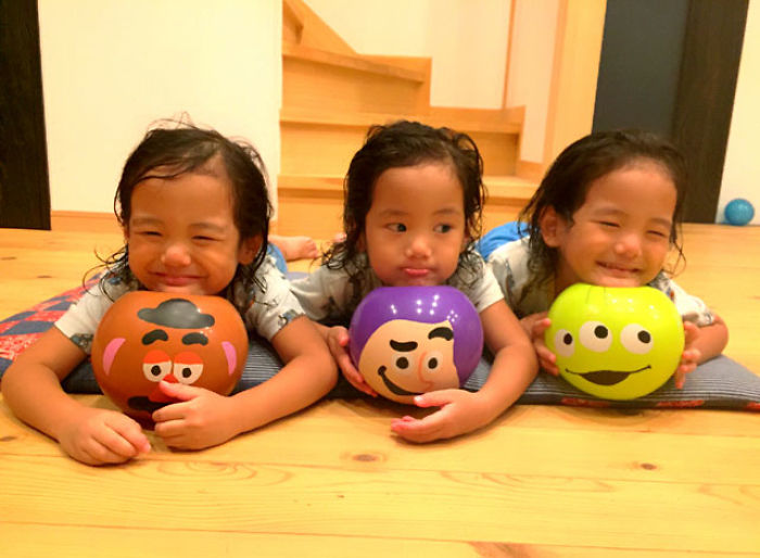 Mom’s Instagram Account Featuring Her Twins And Triplets Is So Cute It Hurts
