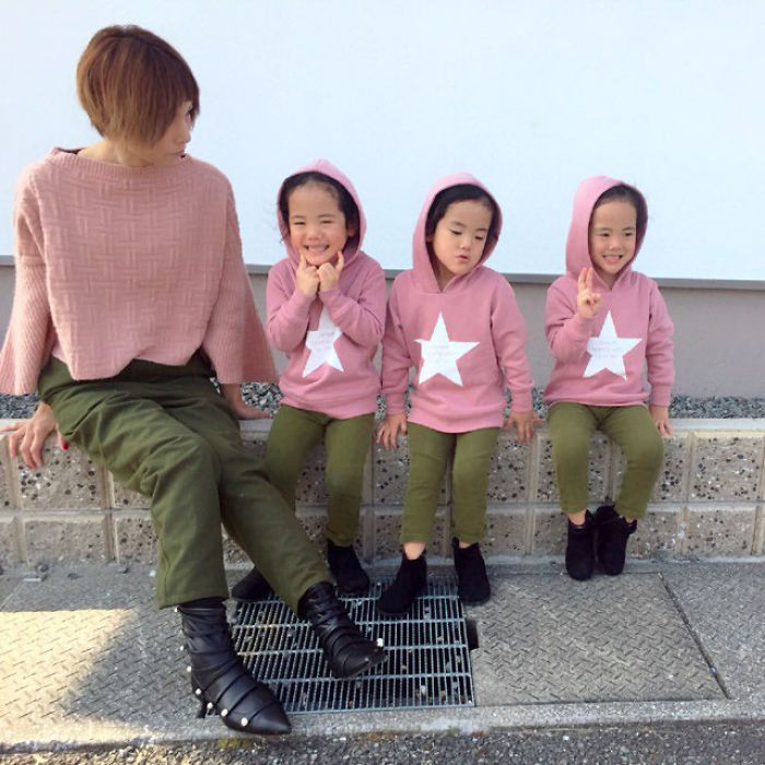 Mom’s Instagram Account Featuring Her Twins And Triplets Is So Cute It Hurts