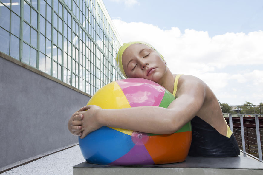 These Hyper Realistic Sculptures Will Confuse Your Mind