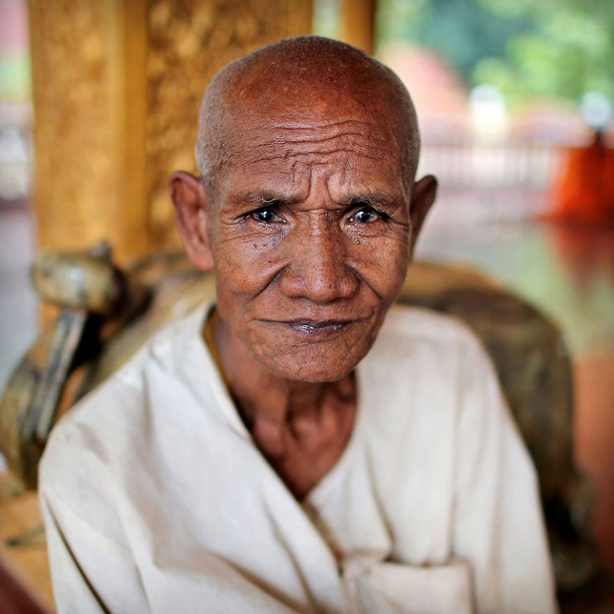 I Traveled Around Asia Capturing Portraits Of Interesting People