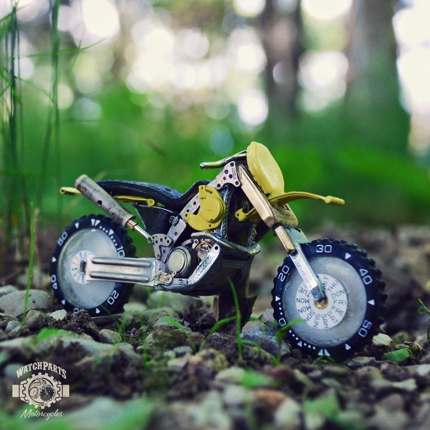 Turning Iconic Objects Into Steampunk Sculptures