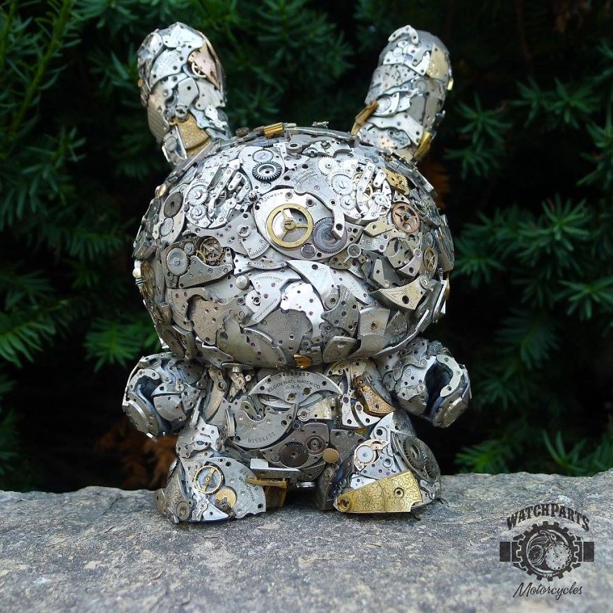 Turning Iconic Objects Into Steampunk Sculptures