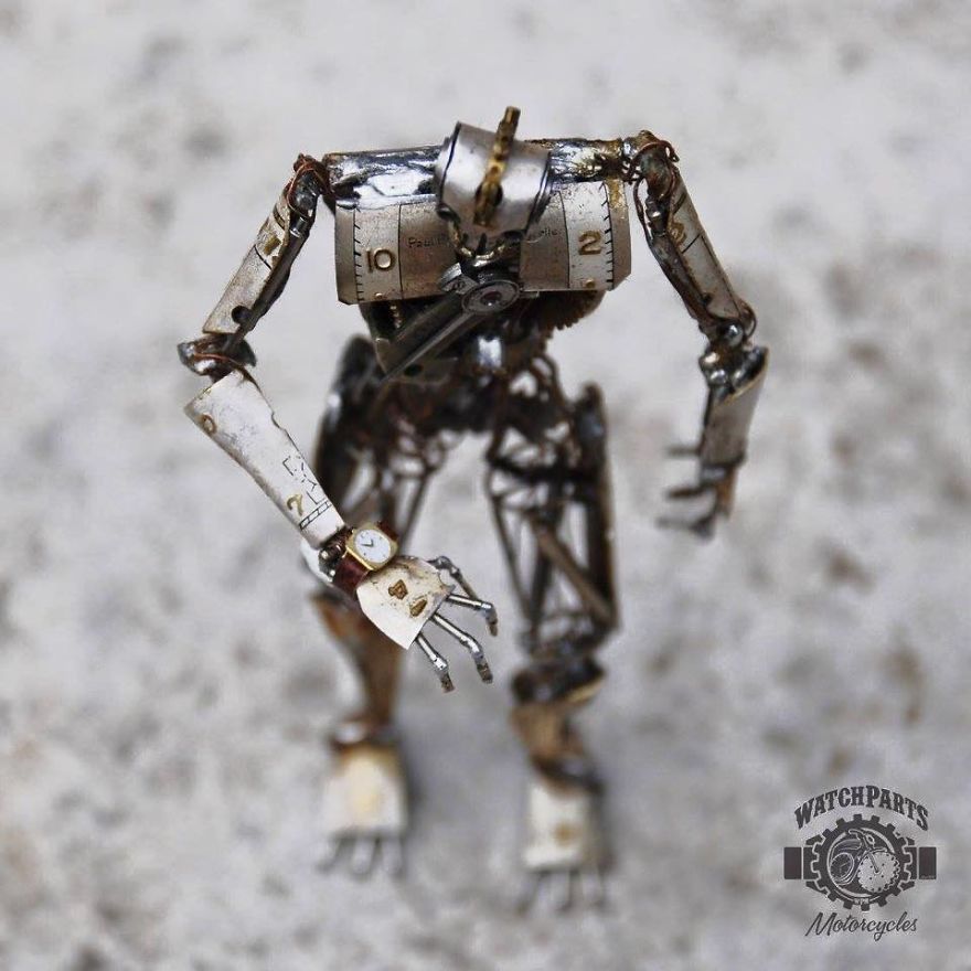 Turning Iconic Objects Into Steampunk Sculptures