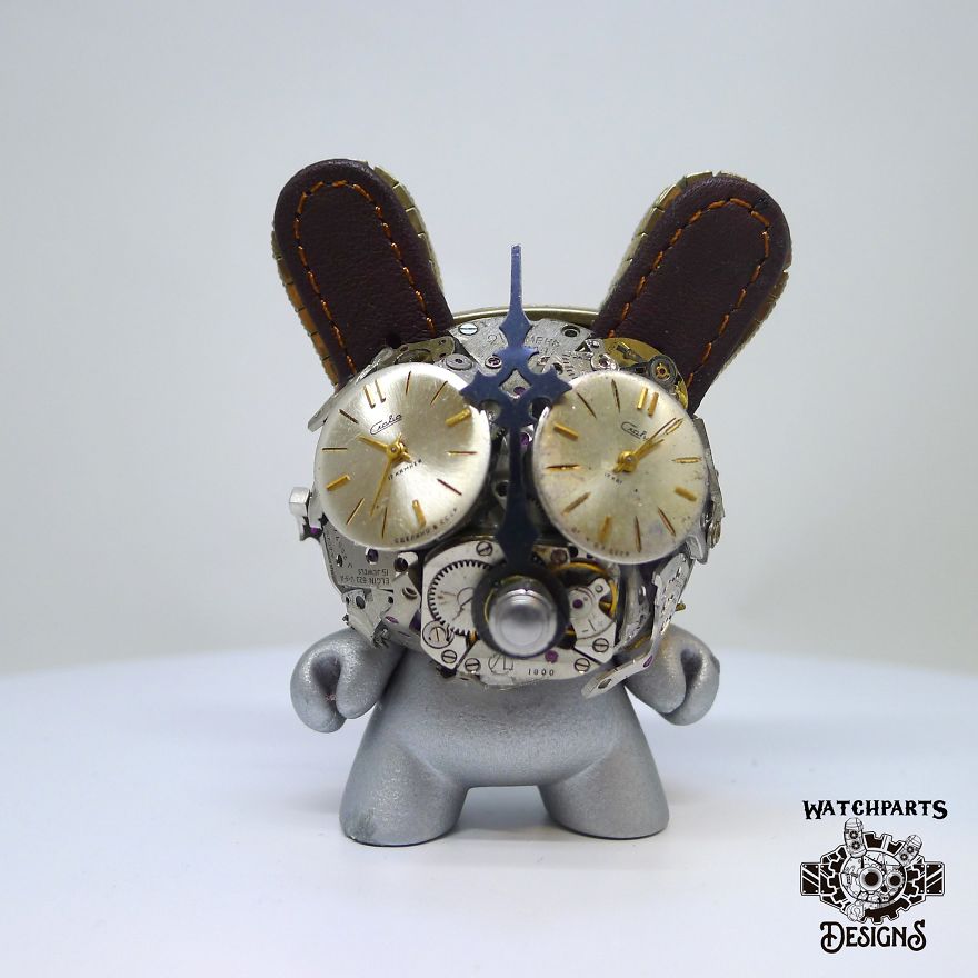 Turning Iconic Objects Into Steampunk Sculptures