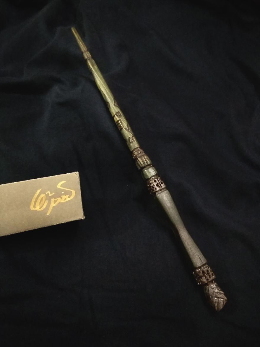 I Made My Own Harry Potter Wands, Because Apparently Wood Carving Is Fun!