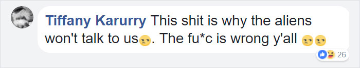 Couple's Birthing Photoshoot Goes Viral, And People Don't Know What To Think Couple's Birthing Photoshoot Goes Viral, And People Don't Know What To Think