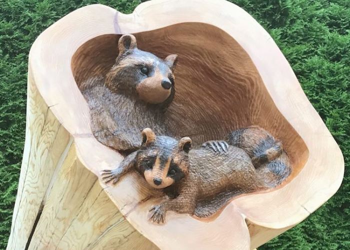 Japanese Artist Makes Impressive And Detailed Animal Sculptures From Wood