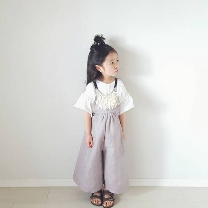 A 4-Year-Old Japanese Lolita Is Getting Popular On Instagram