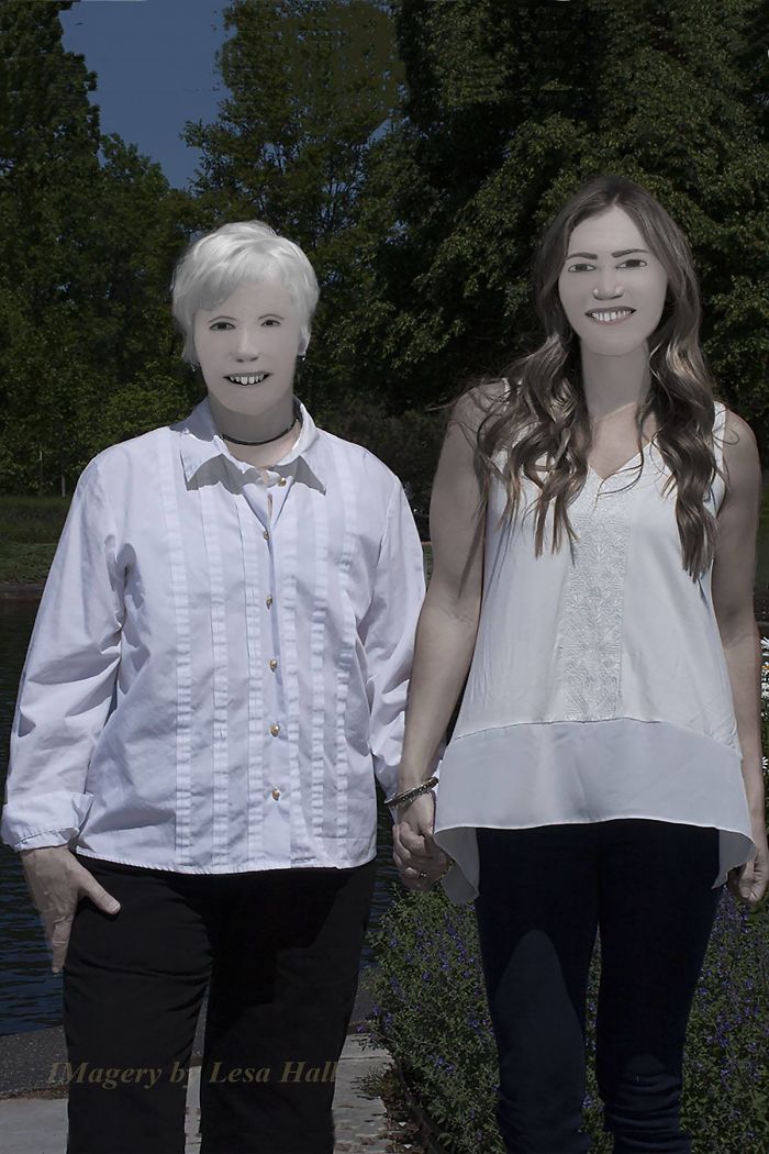 Family Can't Believe Their Eyes After Their Professional Photographer Shows Them Their Photos Family Can't Believe Their Eyes After Their Professional Photographer Shows Them Their Photos