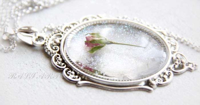 Glitter, Roses And Love Jewelry That I Make