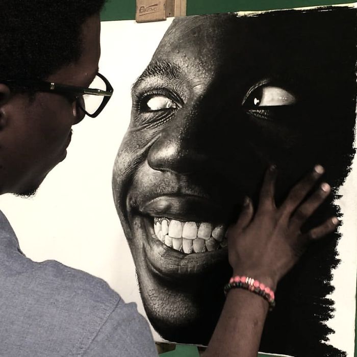 This Nigerian Artist's Artworks Are So Realistic It's Hard To Believe He Used Nothing More Than A Pencil This Nigerian Artist's Artworks Are So Realistic It's Hard To Believe He Used Nothing More Than A Pencil