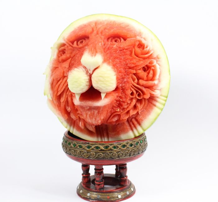 It Took 2 Hours To Turn This Watermelon Into A Lion