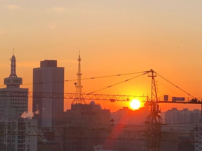 Why I Can Get Up Early Everyday? Someone Cooks For Me Of Course.