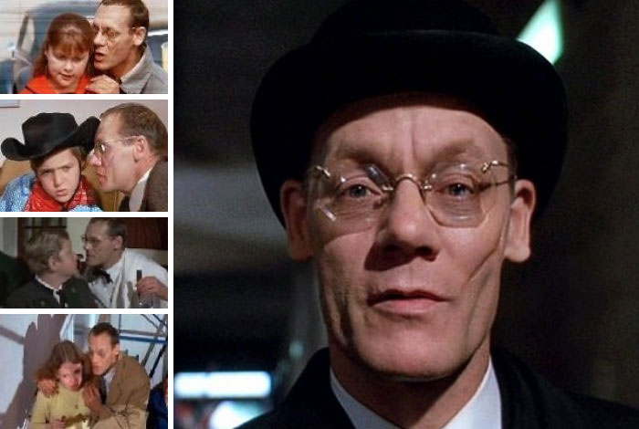 In Willy Wonka (1971), Slugworth Is Talking Over The Left Shoulder Of All The Golden Ticket Winners, Except Charlie. The Left Is Associated With The Devil And Dishonesty, Showing These Kids Didn't Have A Chance. Only Charlie Is Given A Choice