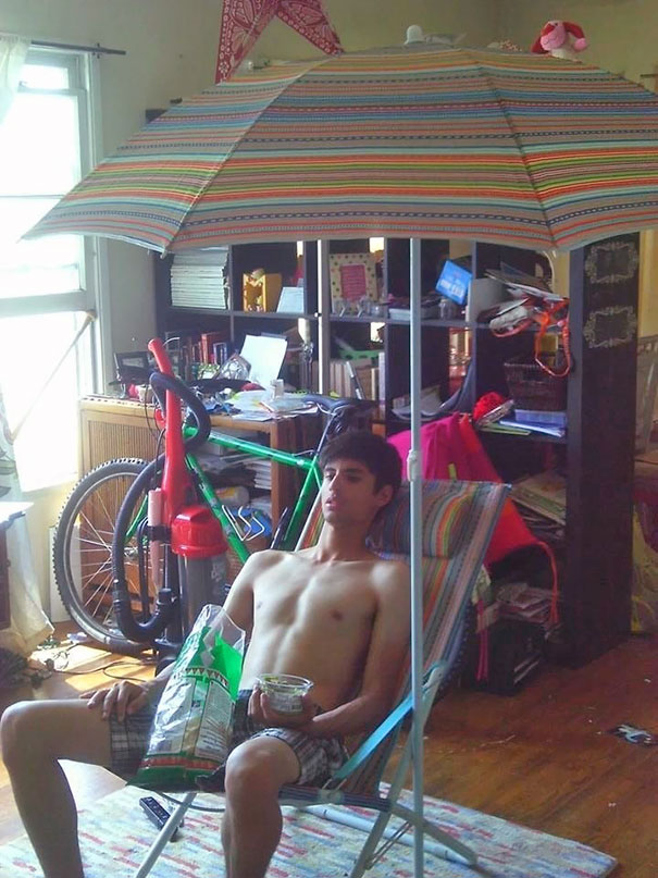 I Asked My Boyfriend What He Was Doing. He Sent Me This