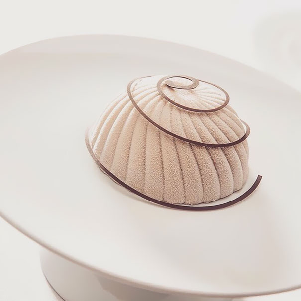 A Whiter Shade Of Pale Cake