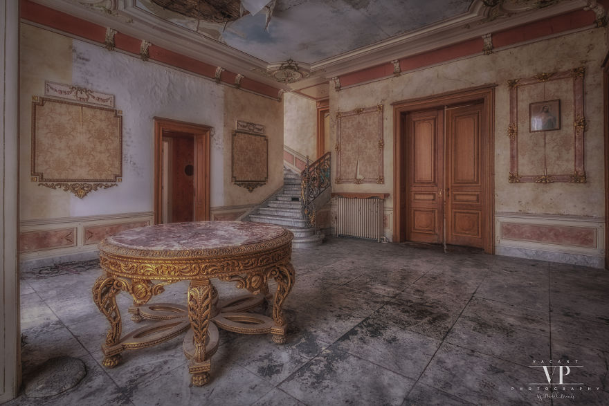 I Photographed This Burned "Golden" Villa