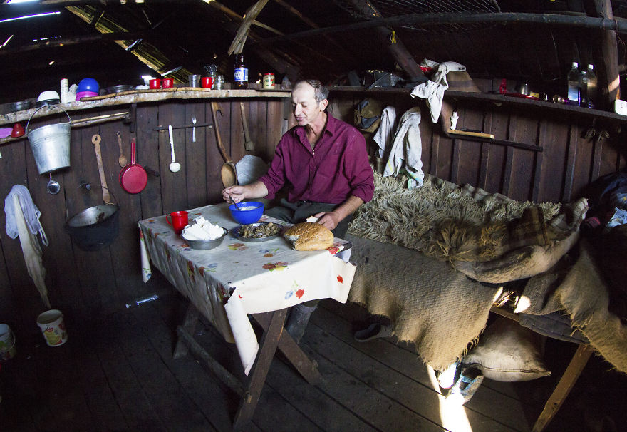 3 Lost Professions That The World Needs To Know More About 3 Lost Professions That The World Needs To Know More About