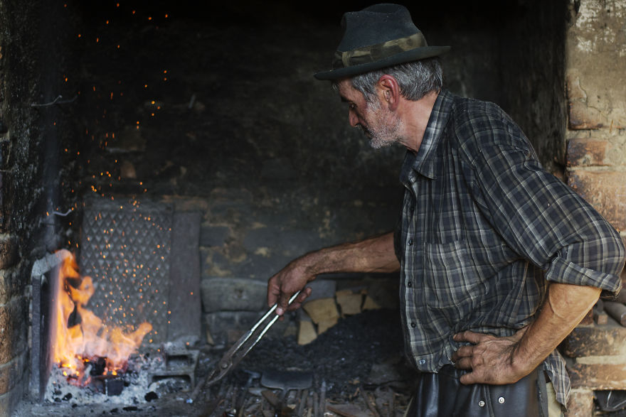 3 Lost Professions That The World Needs To Know More About 3 Lost Professions That The World Needs To Know More About