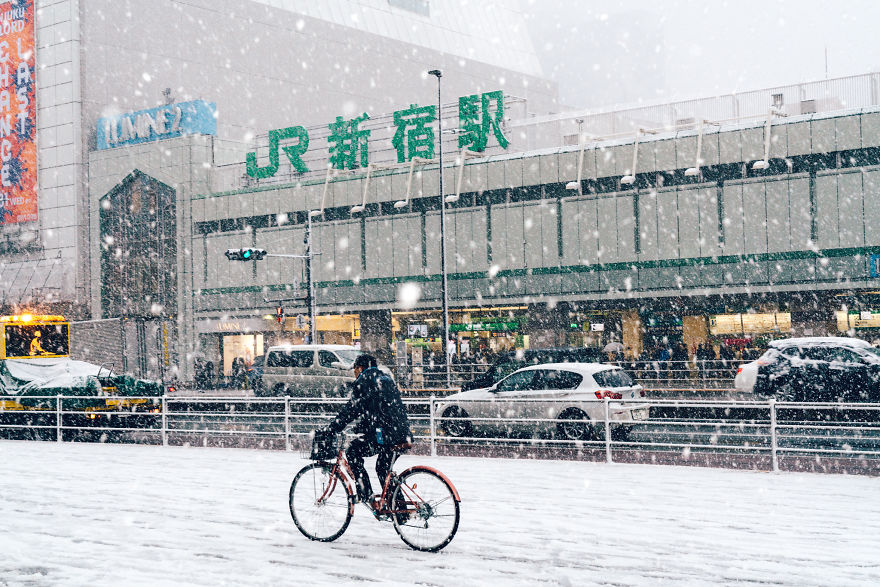 Snowy Shinjuku, Tokyo