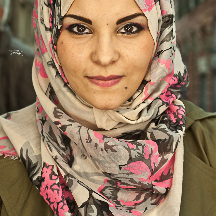 I Portrait 1,000+ People To Tell The Story Of My City