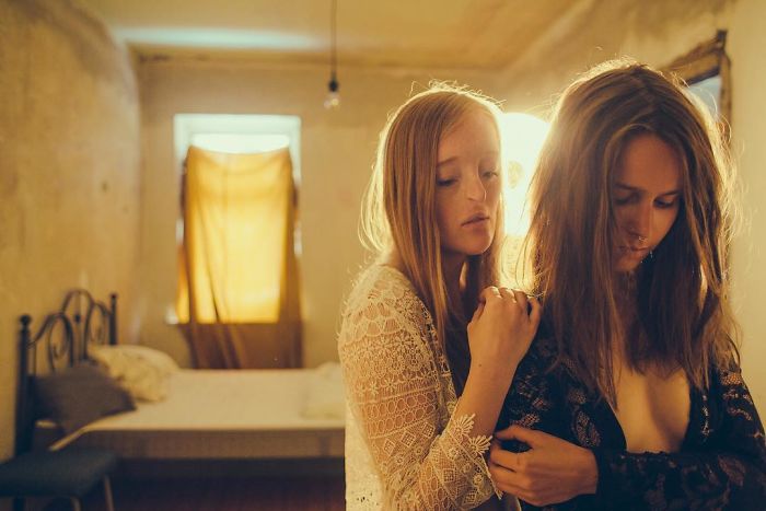 Model-Breaking-Beauty-Standards-Ilka-Bruhl