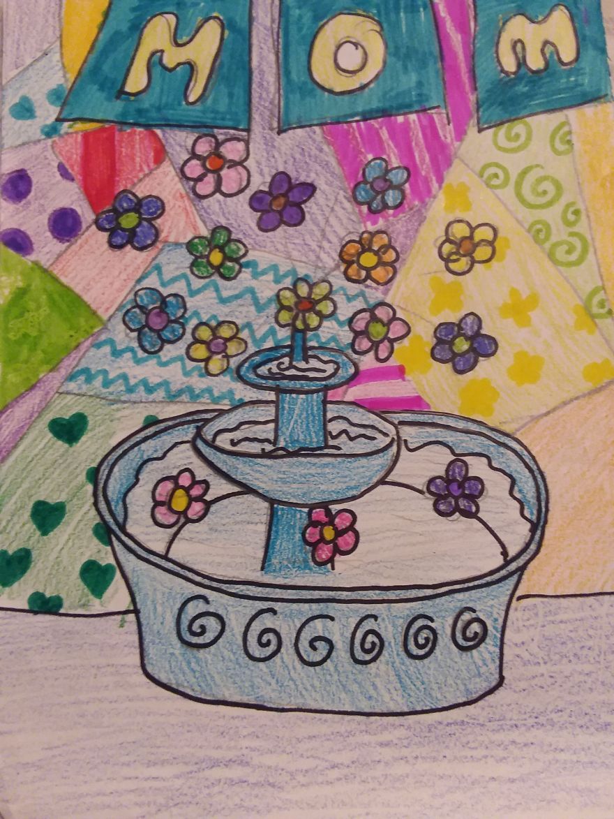 9 Year Old Girl Creates Amazing Drawings