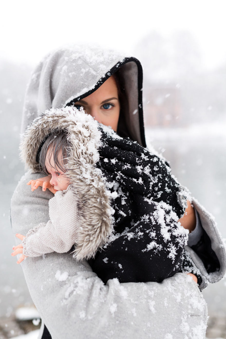 This Cosplayer Crafts Her Own Realistic Baby Dolls To Create Unique & New Cosplay Content