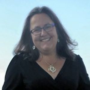 helen_e_chapman avatar