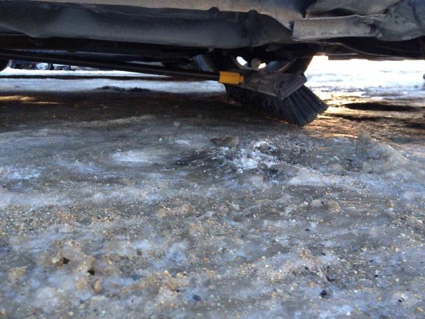 My Wife Texted To Tell Me Her Car Smelled Like It Was Burning. Turns Out She Drove 18 Miles With My Push-Broom Under Her Car