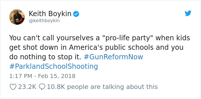 20+ Brutally Honest Reactions To The Gun Situation In America That Will Make You Think