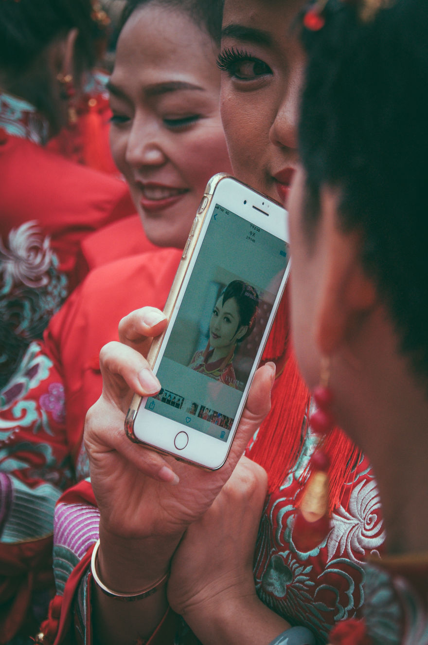 Photographer Enters The Parade Without Permission To Capture Portraits During Chinese Spring Festival In Milan