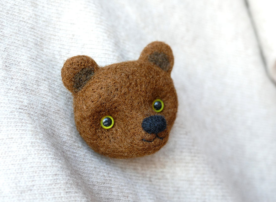 Felted-Brooches-By-Screamroad-Handmade