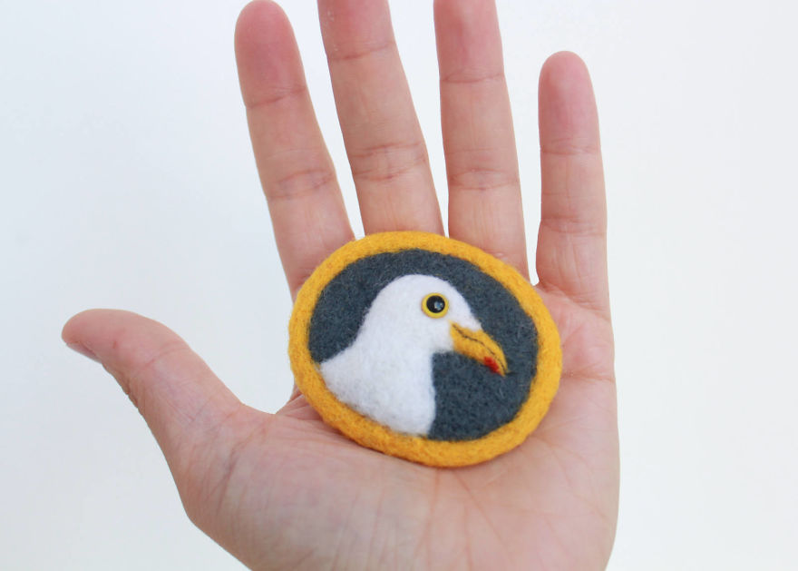Felted-Brooches-By-Screamroad-Handmade